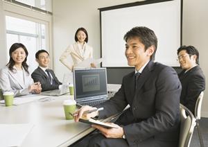 横浜エリアで注目のタクシードライバー求人情報を徹底解説！